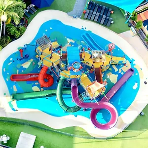 Paradise 4* Gold Coast